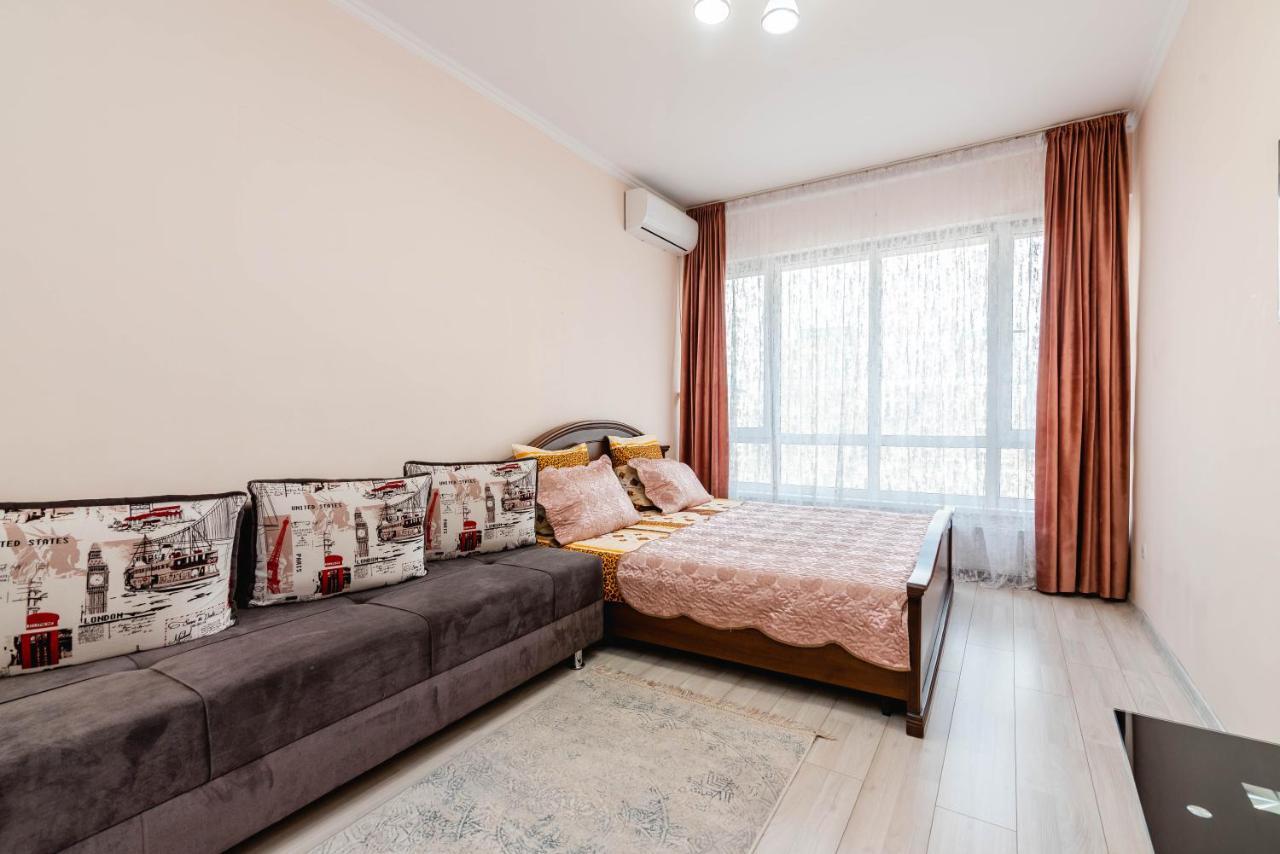 Apartament Element, 157 Ałma Ata Zewnętrze zdjęcie