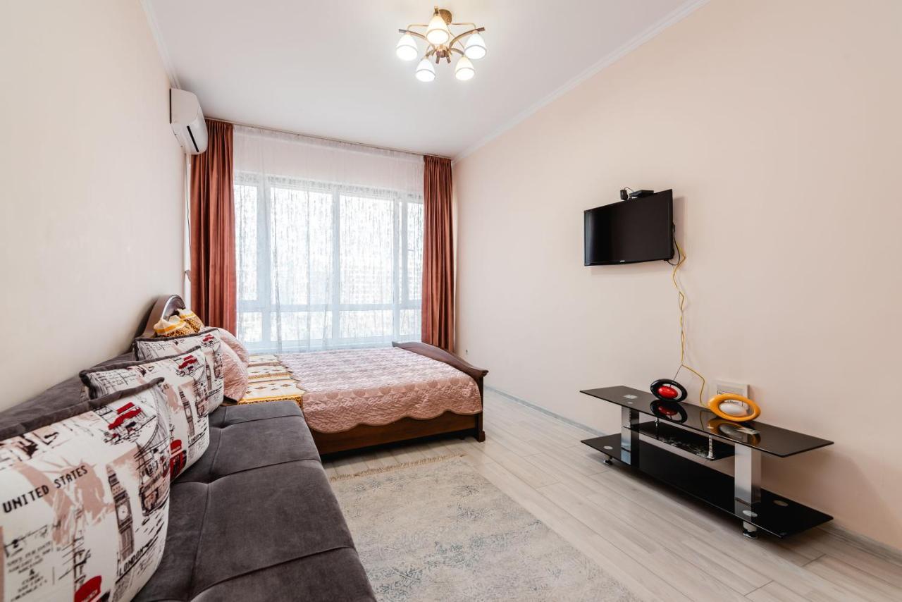 Apartament Element, 157 Ałma Ata Zewnętrze zdjęcie